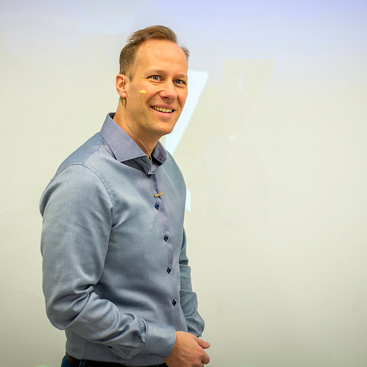 Diederik Martens Keynote Speaker Marketing Automation Marketing Technology Presentor